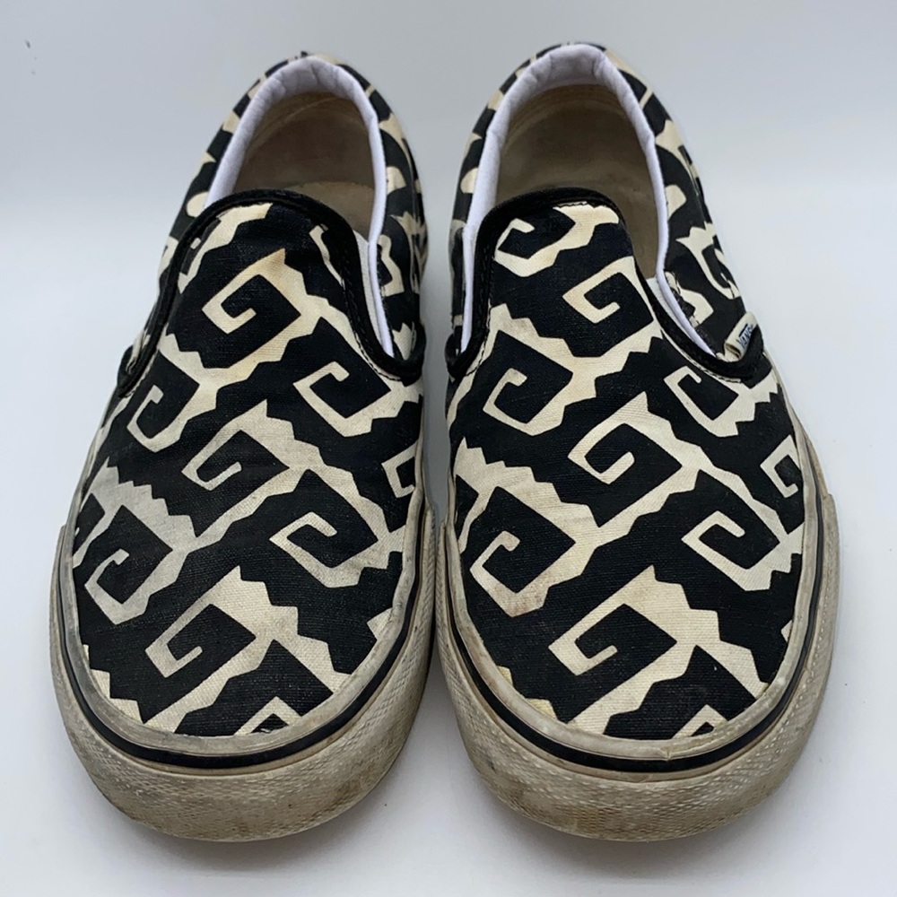 Vans Doren Tribal Black White Slip On Sneakers Unisex Size 7 Men / 8.5 Women